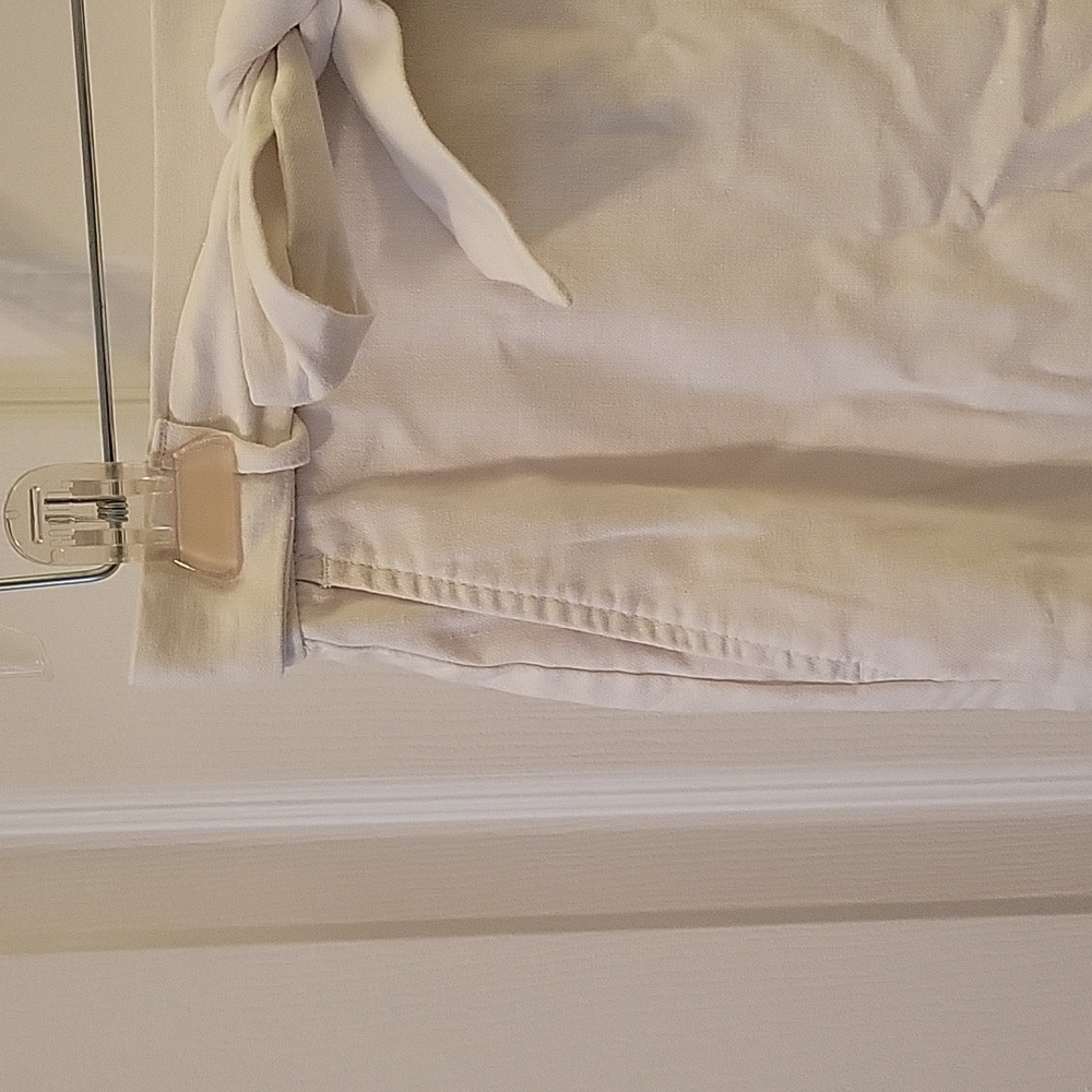 Banana Republic Cream Wide Leg Pants with Tie Waist - Picture 2 of 7